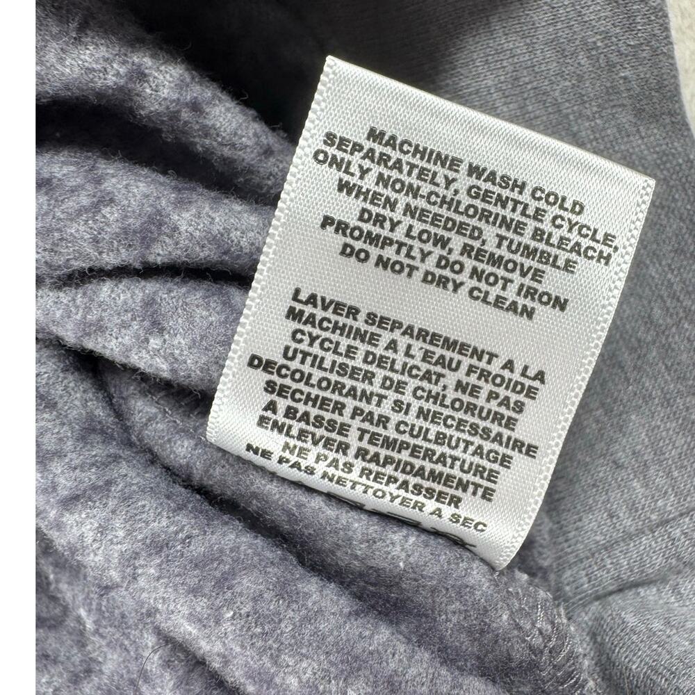 Favorite Daughter Crewneck Sweatshirt L Grey Heart Logo Spellout Classic Cozy - Picture 8 of 8